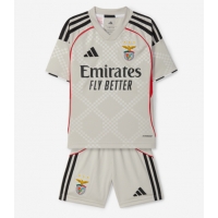 Billiga Benfica Bortatröja Barn 2025-26 Kortärmad (+ Korta byxor)